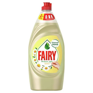 Средство для мытья посуды "FAIRY" Ромашка и витамин Е 900мл